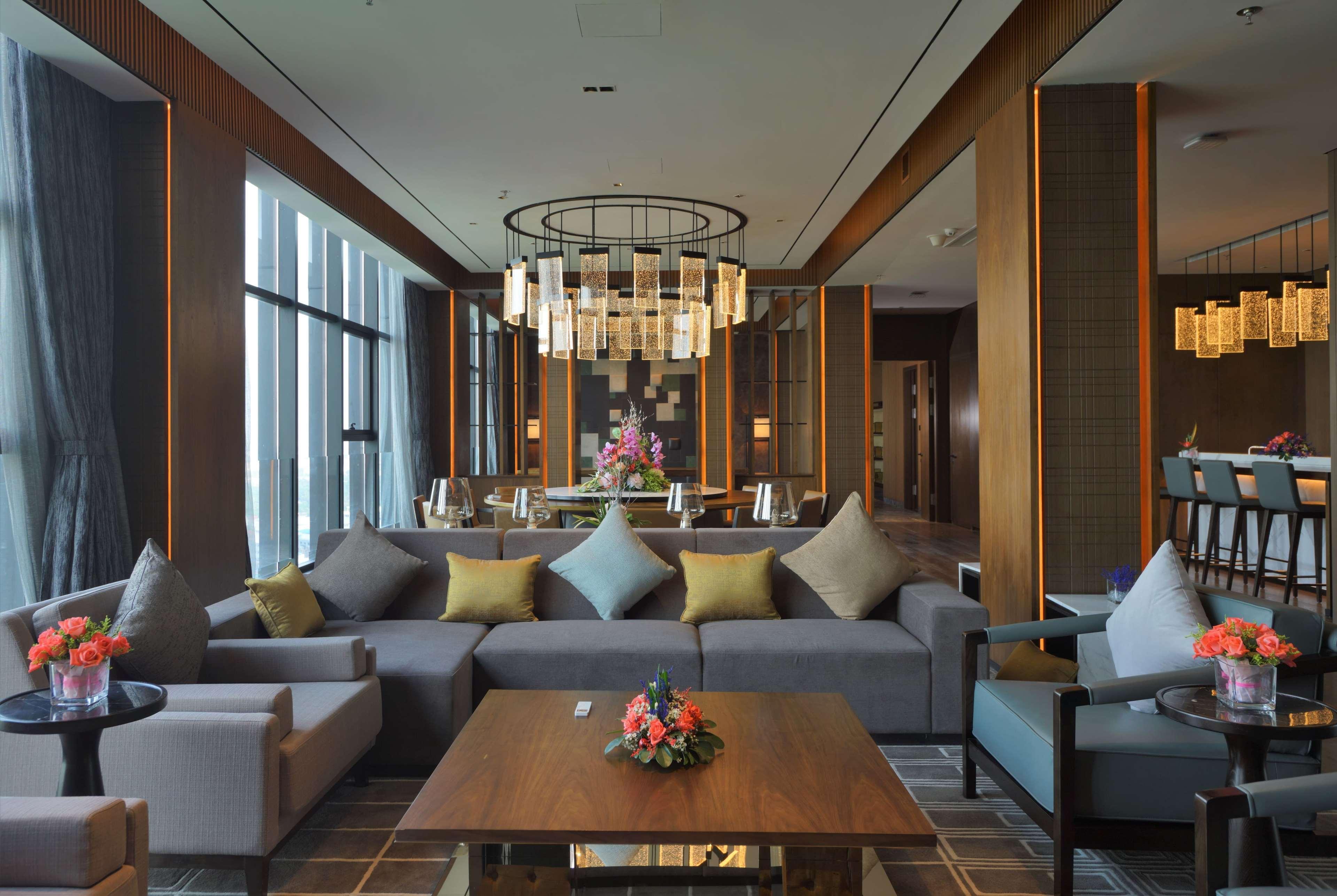 Wyndham Grand Yangon Hotel Exterior photo