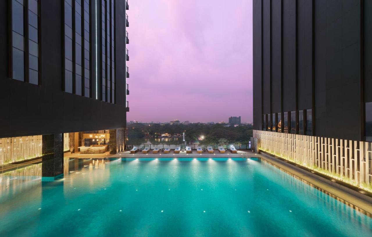 Wyndham Grand Yangon Hotel Exterior photo
